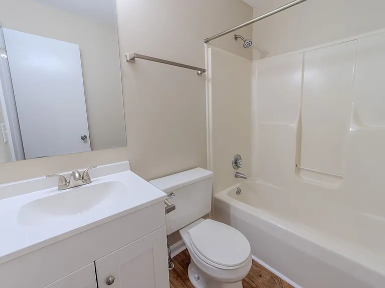 1740 Baltimore Dr — Photo 4