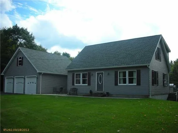 36 Sv Ln, Augusta, ME 04330