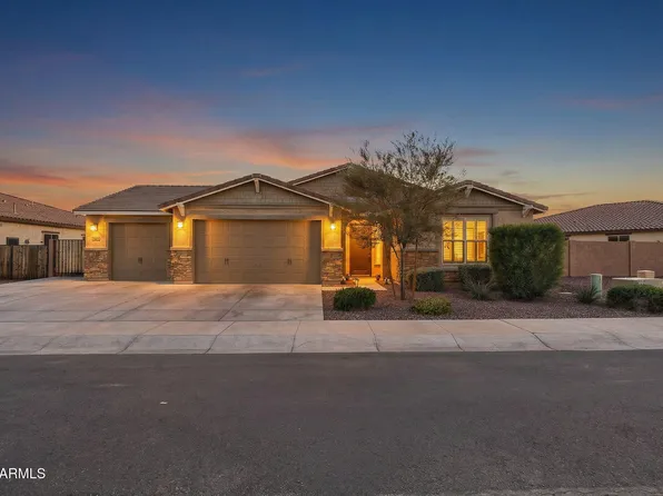18335 W WOLF Street, Goodyear, AZ 85395