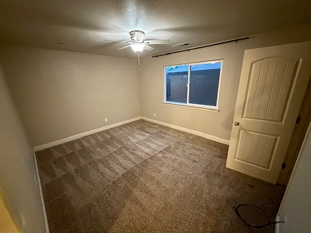 2741 E Dakota Ave — Photo 19