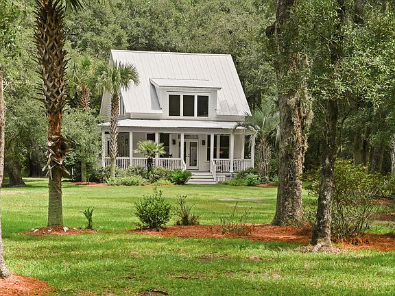 2nd image of 799 Sonny Boy Ln