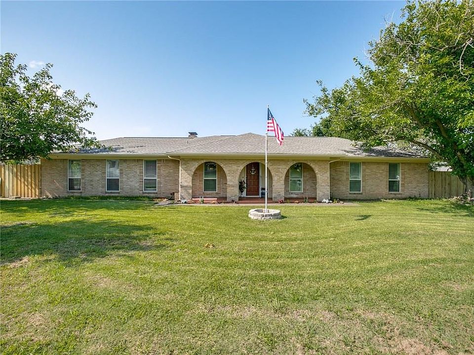 1st image of 219 Meadowlark Ln