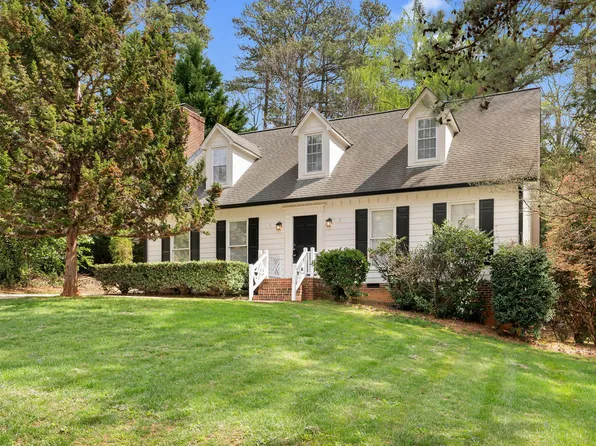 7616 Valley Run Dr, Raleigh, NC 27615