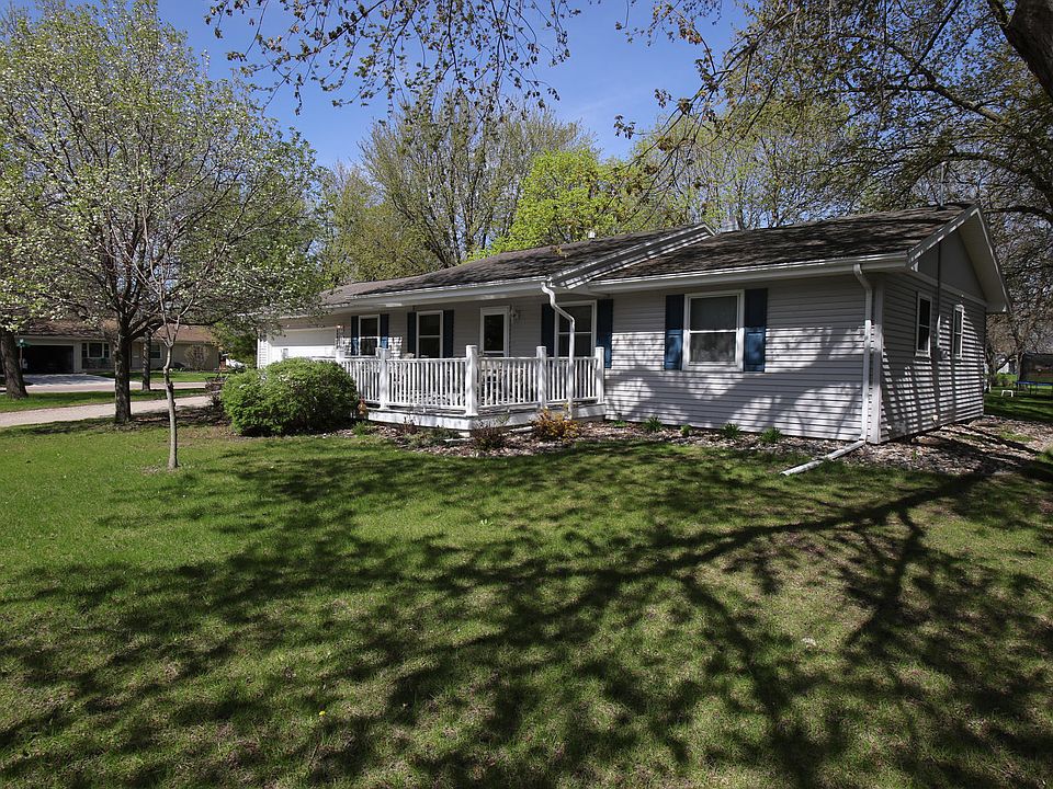 1st image of 801 Jackson Ave