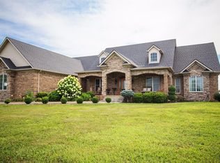 310 Calloway White Rd, Winchester, KY 40391