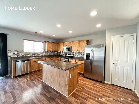5th image of 44779 W Paitilla Ln