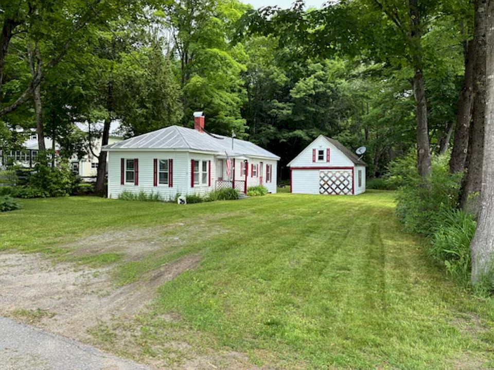 1st image of 21 Nichols Hill Road