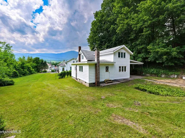 1 Richmond Ln, Adams, MA 01220
