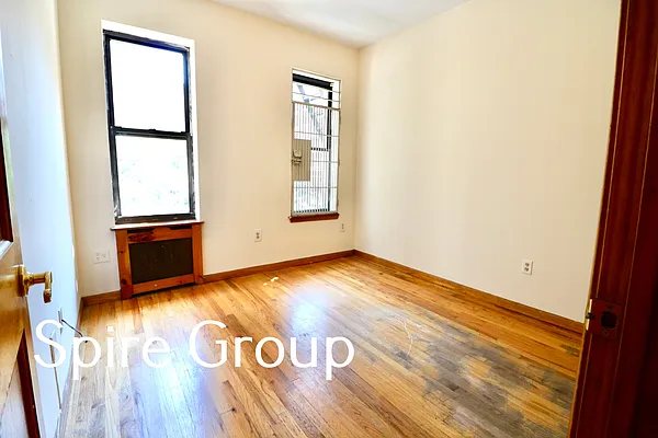 Rented by Spire Group | media 19