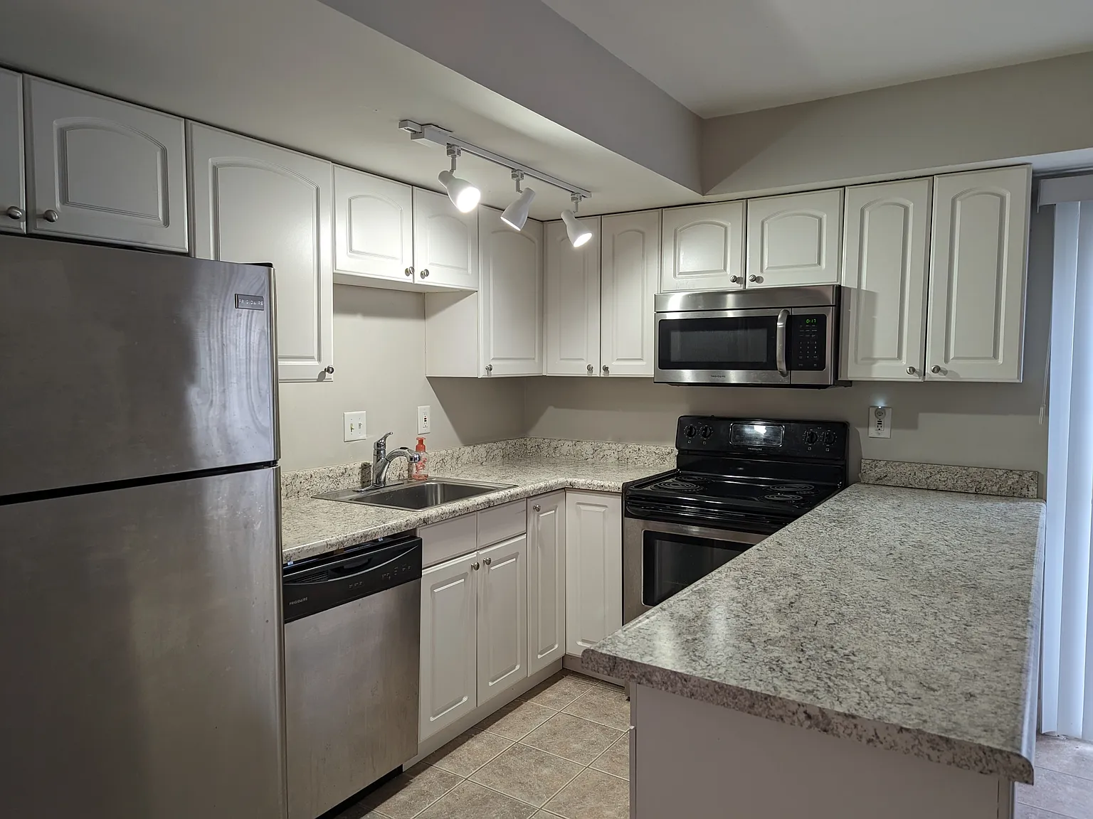 3639 Kenbrooke Court - 1 — Photo 3