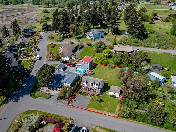 4th image of 977 Moonraker Drive