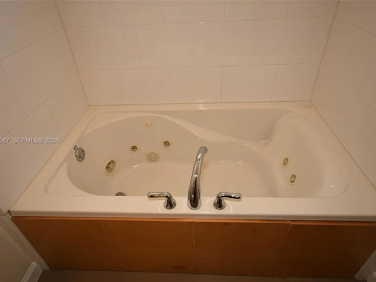 2780 SW 33rd Ave — Photo 42