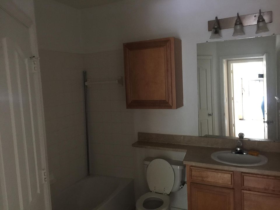 1st image of 6169 Metrowest Blvd Unit 107