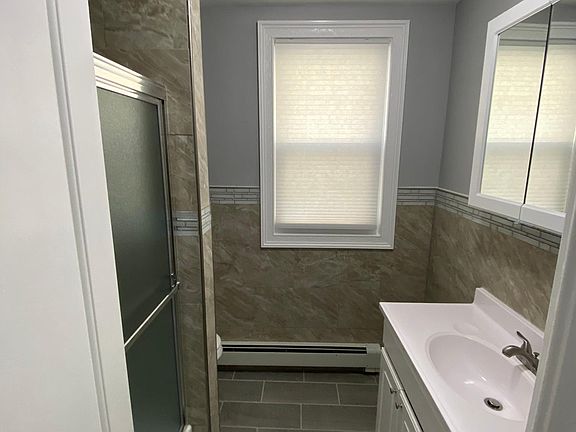 2nd image of 451 Westminster Ave
