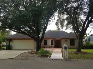 704 Tulipan St, Palmview, TX 78572