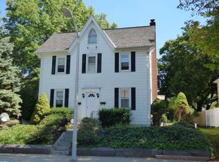 21 S 11th St #B, Quakertown, PA 18951