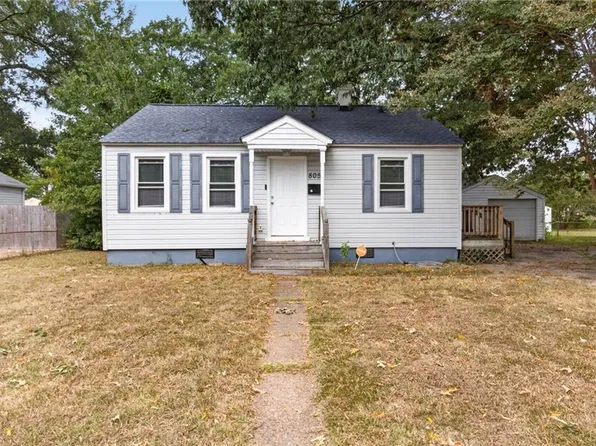 805 Paul St, Newport News, VA 23605