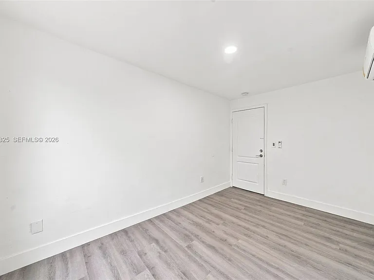 128 NW 9th Ave #2 — Photo 18