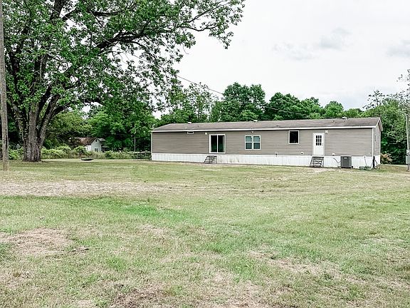 2nd image of 621 Jones Rd