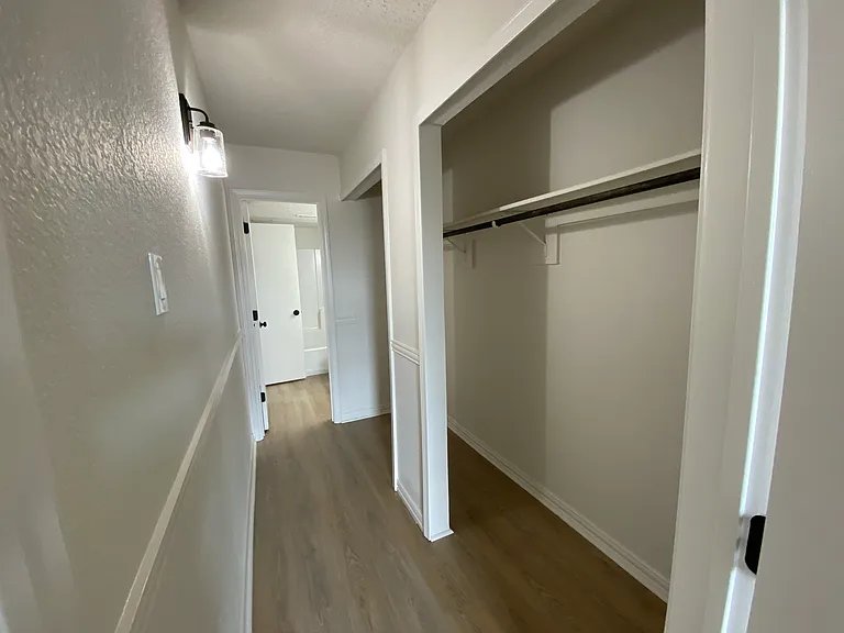 10355 Limestone Dr — Photo 9