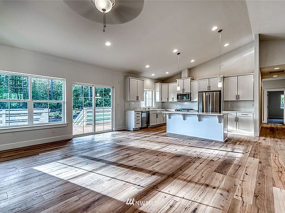 4th image of 5299 Hoskin Hill Lane SE