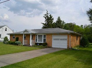 2649 Dwight Rd, Springfield, OH 45503