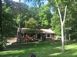 7038 Roxann Rd, Alexandria, VA 22315