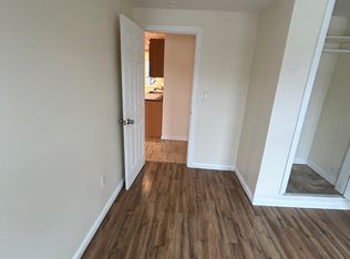 18 North St #C, Warren, MA 01083