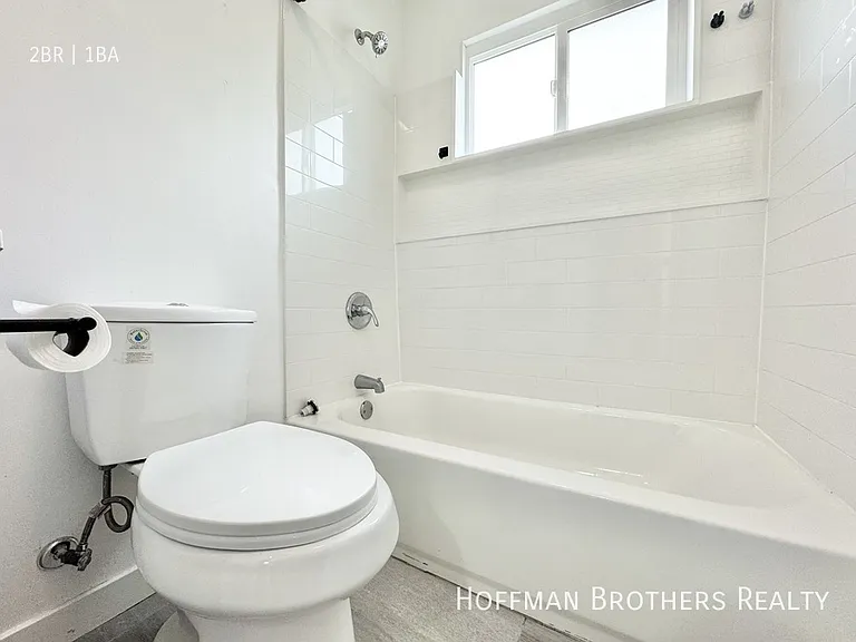 4132 W 118th St #H — Photo 11