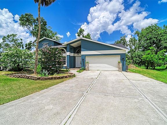 2nd image of 6519 28TH AVENUE E