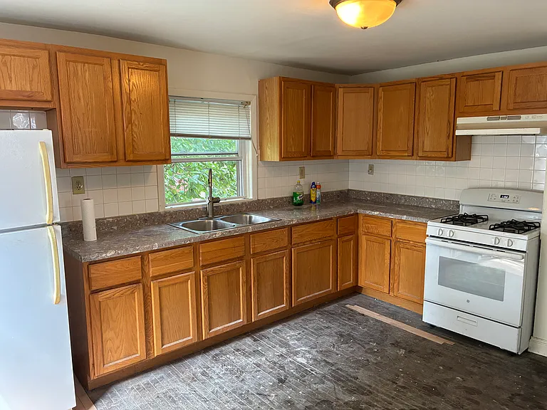 Kitchen. Note: floors will be refinished.