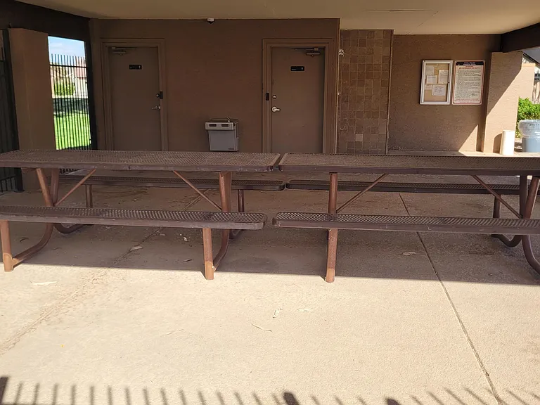 1622 N Comanche Dr — Photo 28