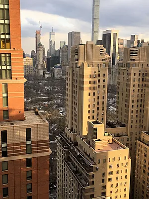 Rented by Artis Network Consulting & Real Estate Services Corp | media 40