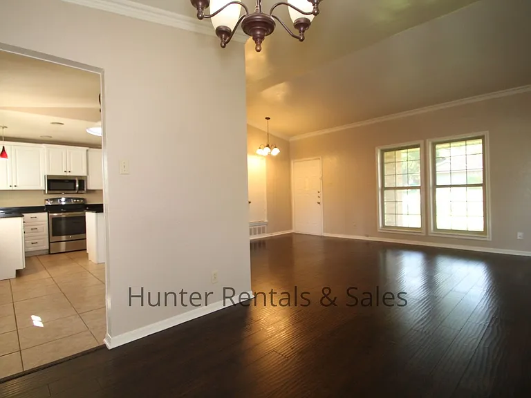 1615 Beaver Trl — Photo 17