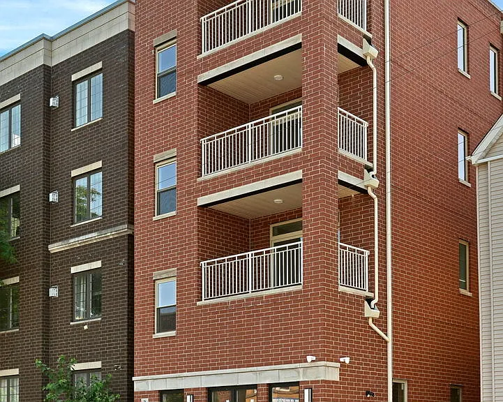 3545 W Belmont Ave #2 — Photo 1