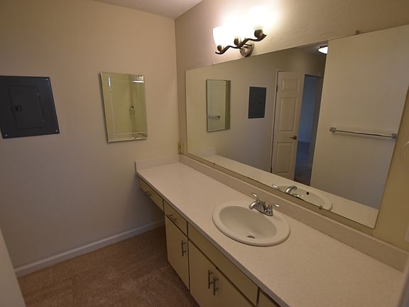 2nd image of 185 Union Ave APT 18