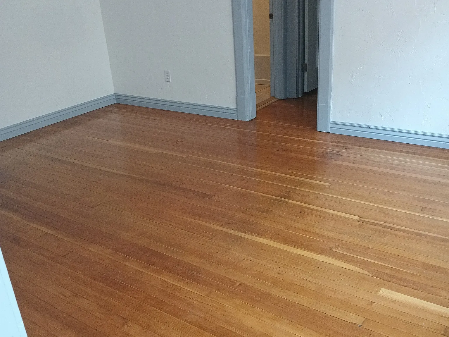 ID - 416 W Lewis St - LB — Photo 3