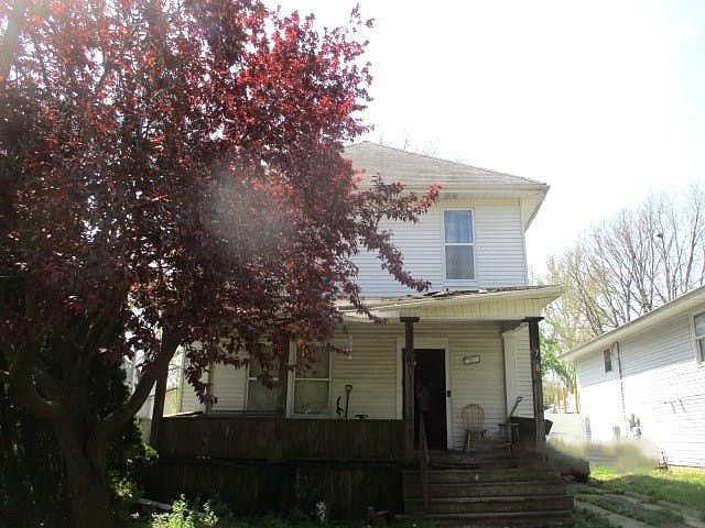 1st image of 708 W Jackson St