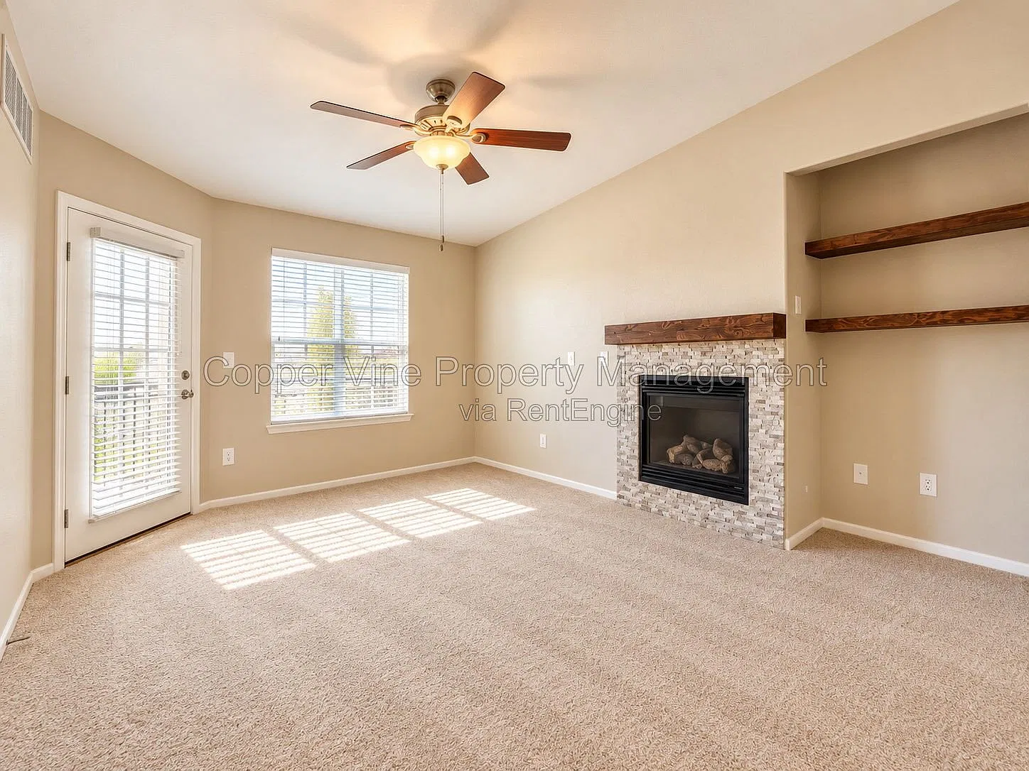 2 bed, 2.0 bath, 1156 sqft, $1,905 — Photo 3