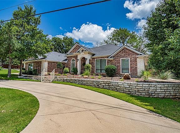 4th image of 5300 Tioga Ct