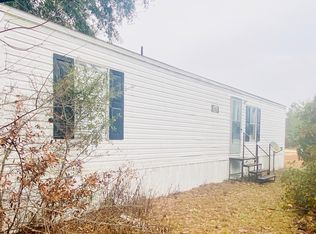 1007 Spikes Rd, Southport, FL 32409