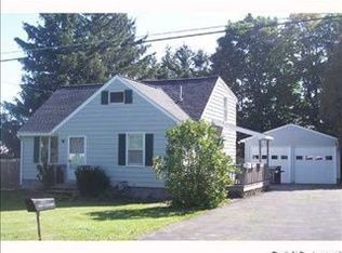 4860 Iroquois Ave, Syracuse, NY 13215