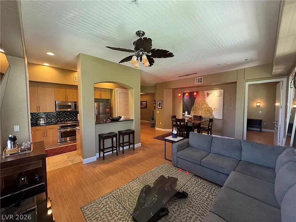 50 E Serene Ave #203