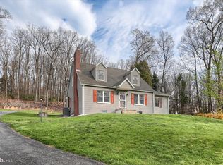 5281 Twilight Ln, York, PA 17406