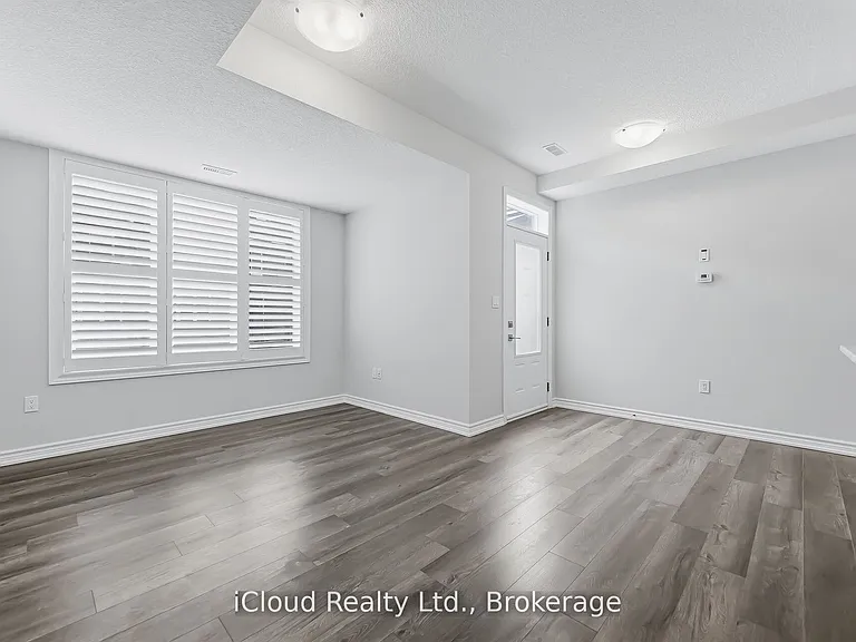 445 Ontario St N #103 — Photo 11