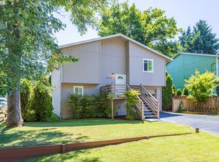 9002 SW 51st Ave, Portland, OR 97219