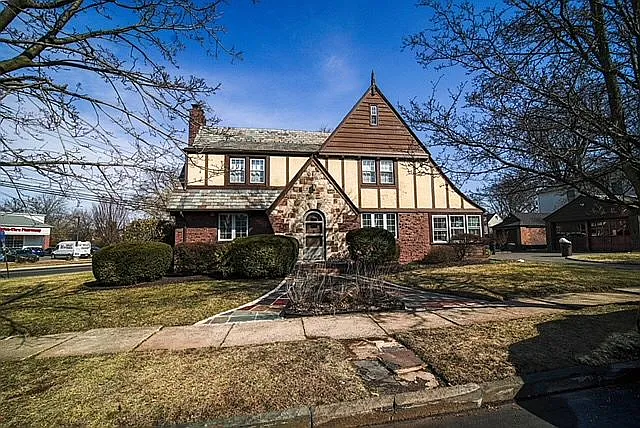1159 Kipling Rd photo 1