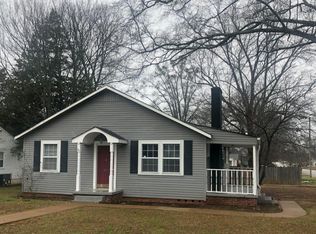 912 9th Ave SE, Decatur, AL 35601