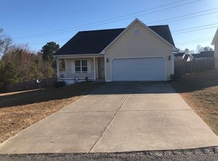 2451 Crumpler Dr, Hope Mills, NC 28348