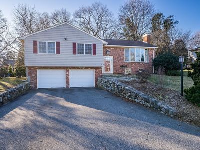 10 Trinity Rd, Winchester, MA, 01890